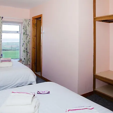 Holiday home Holiday Eir021002 F